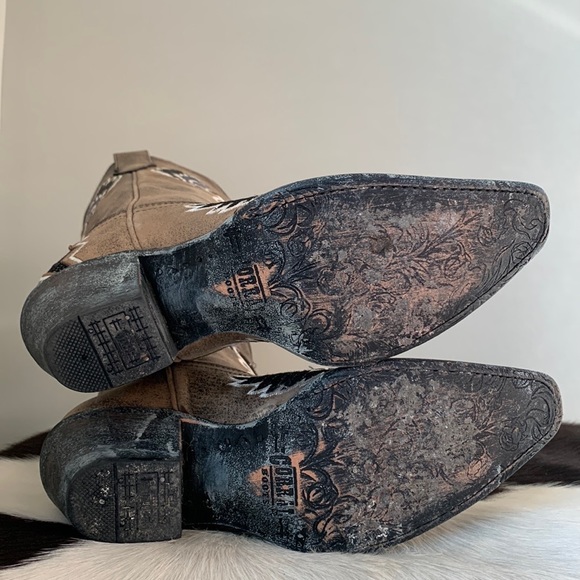 SOLD CORRAL Boots Sequin Heart Wings Mid Calf Snip Toe Cowgirl Cowboy Boot 6.5 - Picture 8 of 11